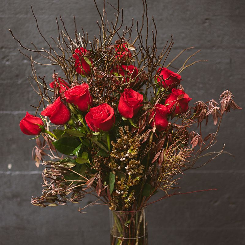 Classic Red Roses in Vase