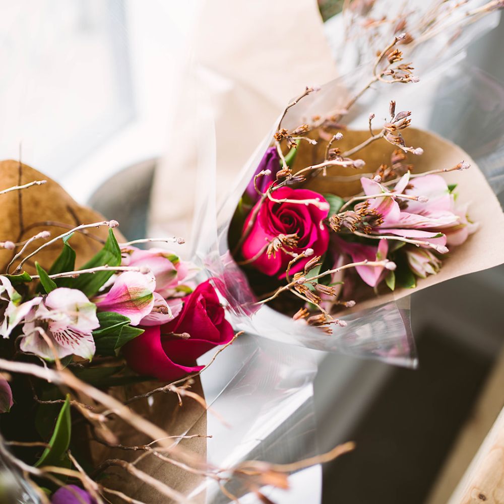 Medium Grab & Go Bouquet Without Vase