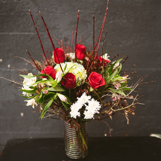 Deluxe Red Roses in Vase