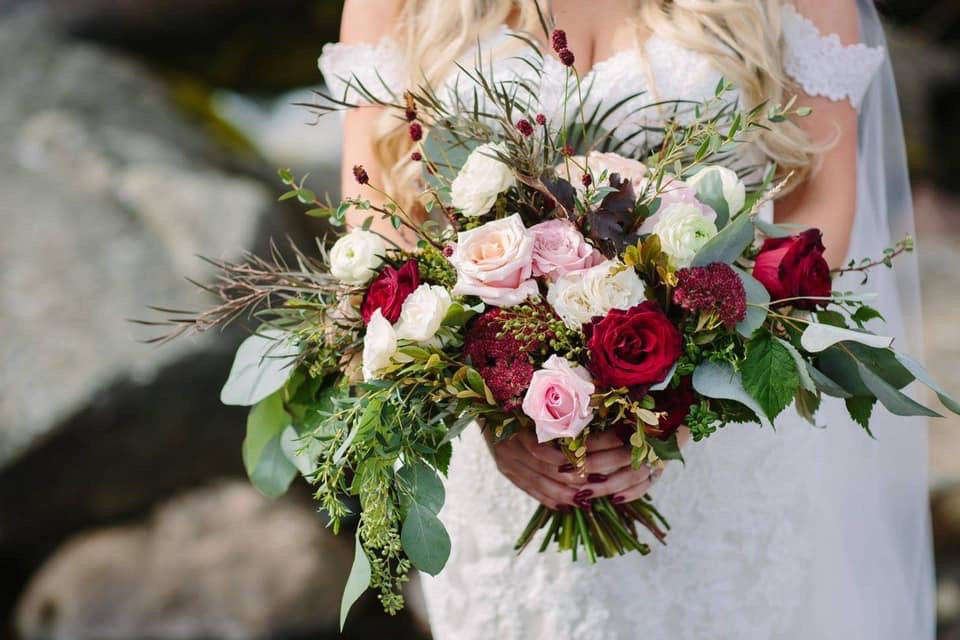 Wedding Deluxe Bouquets