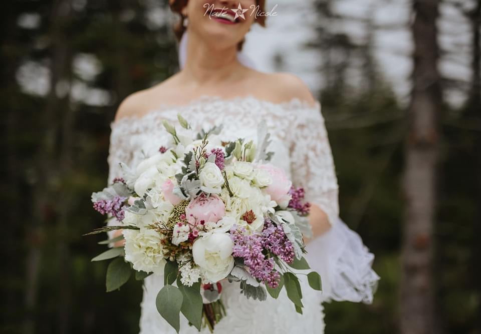 Wedding Deluxe Bouquets