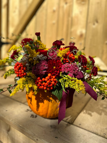 THANKSGIVING PUMPKIN CENTREPIECE