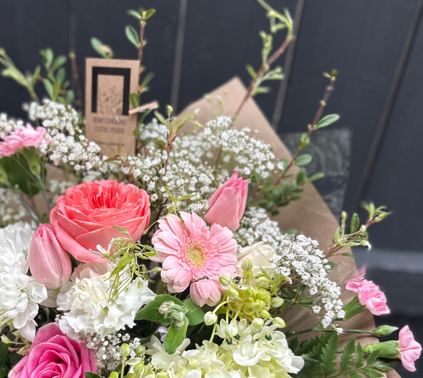 Convocation Bouquet without vase - medium