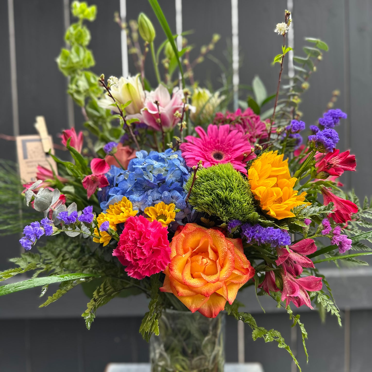 NL signature Large Bouquet in Vase