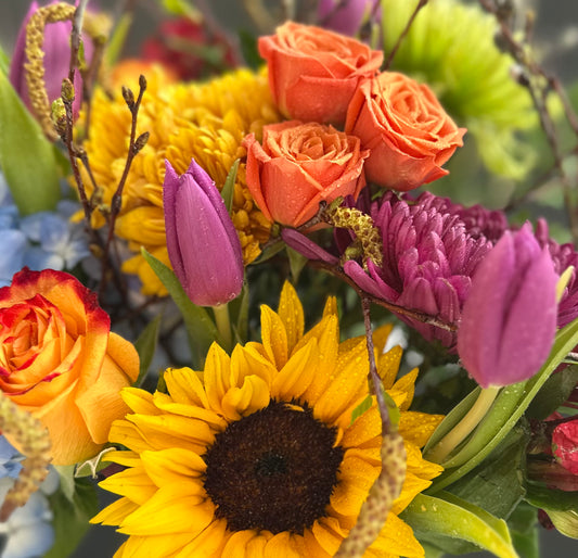 Medium Grab & Go Bouquet Without Vase