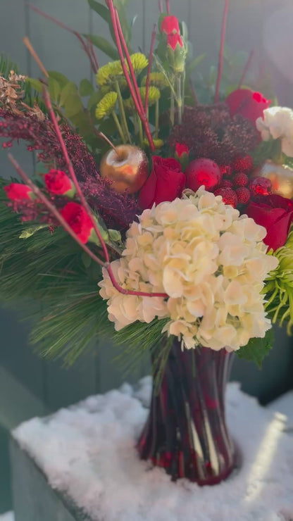 Medium Christmas Bouquet in Vase