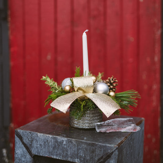 1 Candle Christmas Centrepiece - Petite